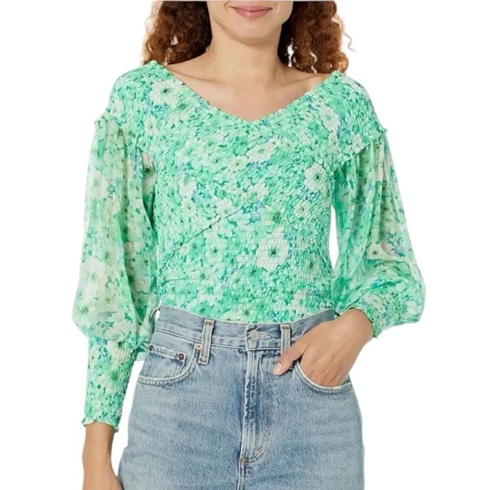 BB Dakota Steve Madden Wrapped Up in You Top in Basil Floral Size Large